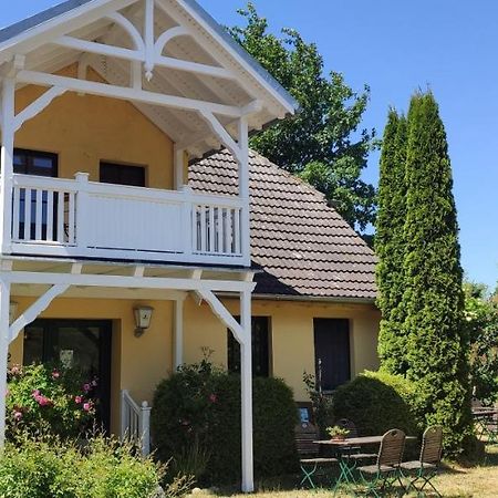 Wirtshaus Neuenkirchen Hotel Neuenkirchen auf Rugen Exterior foto